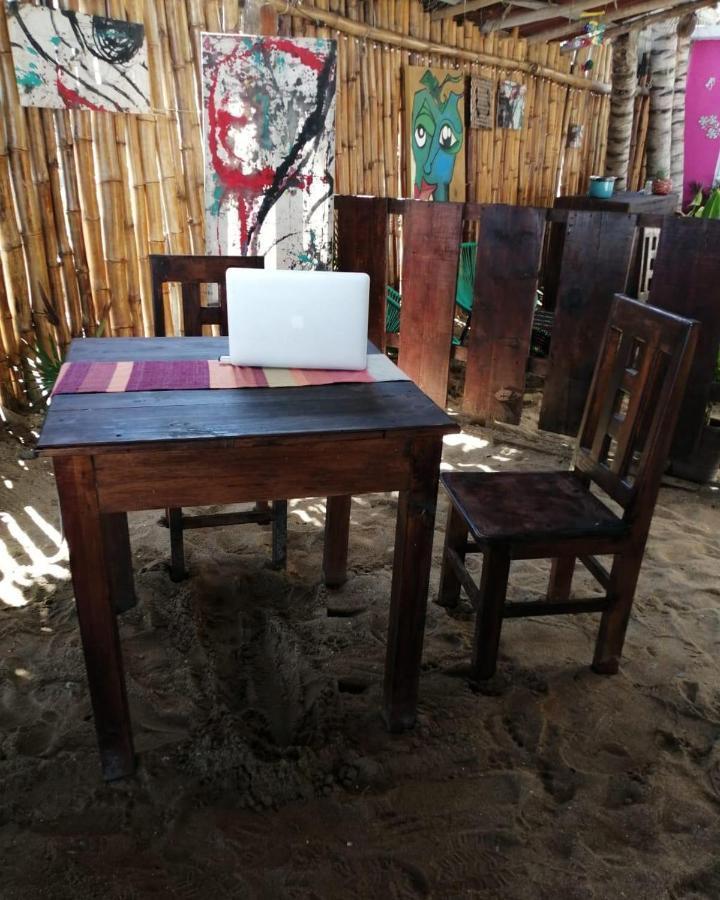 Hotel La máxima& LGBT Zipolite Esterno foto