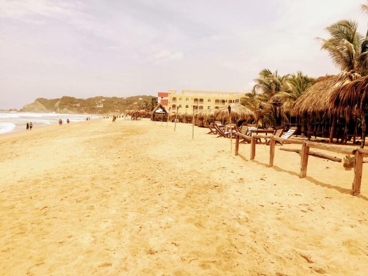 Hotel La máxima& LGBT Zipolite Esterno foto