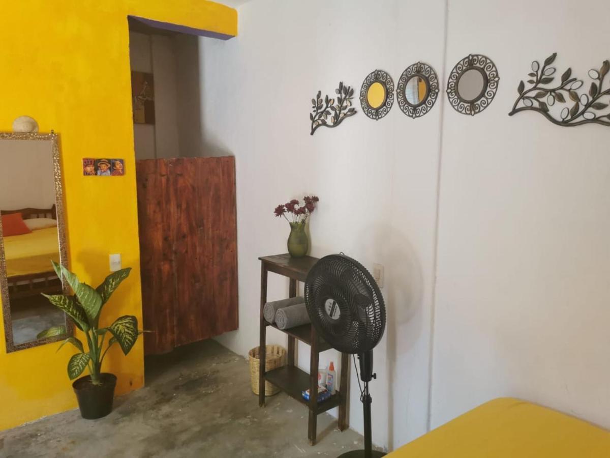 Hotel La máxima& LGBT Zipolite Esterno foto
