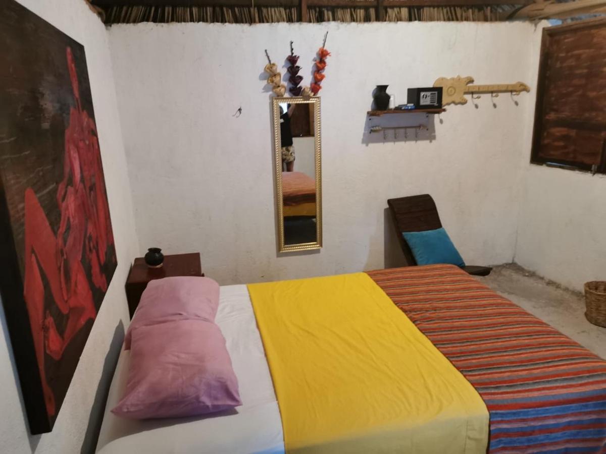 Hotel La máxima& LGBT Zipolite Esterno foto